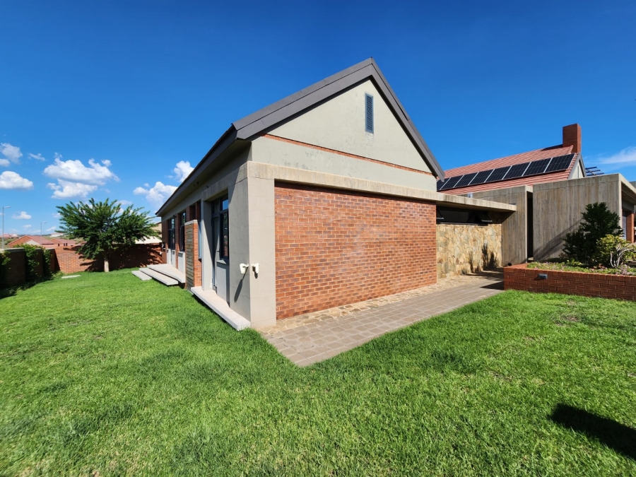 3 Bedroom Property for Sale in Wild Olive Estate Free State
